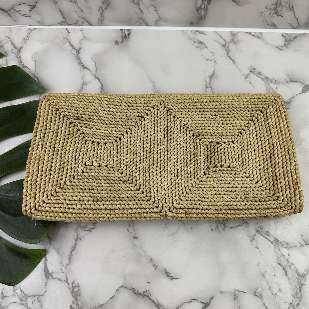 Vintage 70s Woven Straw Grass Clutch Purse Bag Boho Tropical Raffia Hong Kong - Picture 4 of 7